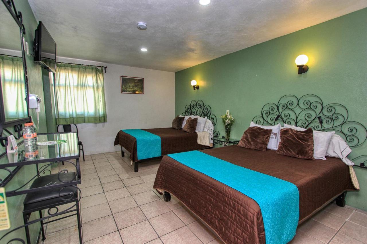Hotel Mansion Del Cantador 3*